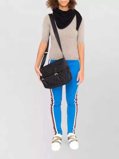 La Rose Cashmere Crew Neck Short Sleeve Knitwear In Blue