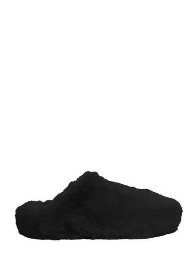 La Rose Furry Indoor Slippers In Black