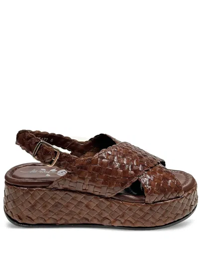 La Rose Maui Platform Sandals In Brown
