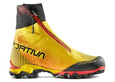 Pre-owned La Sportiva Men's  Aequilibrium Speed Gtx Sneakers In Yellow/black