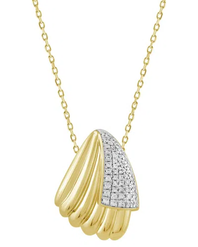 Lab Grown Diamonds Brilliant Bloom 14k 0.16 Ct. Tw. Lab-grown Diamond Pendant In Gold