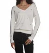 Label+thread Bonnie Star Vee Long Sleeve Top In White Metal In White