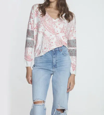 Label+thread Women's Paisley Vee In Pink Fade