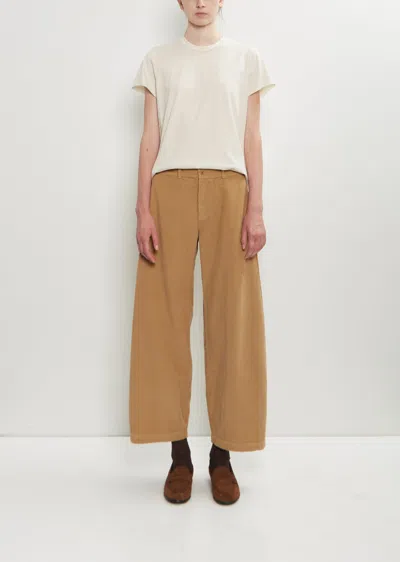 Labo.art Bum Fine Cotton Corduroy Pant In Brown