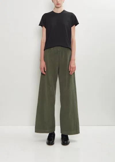 Labo.art Diana Fine Cotton Corduroy Pant In Green