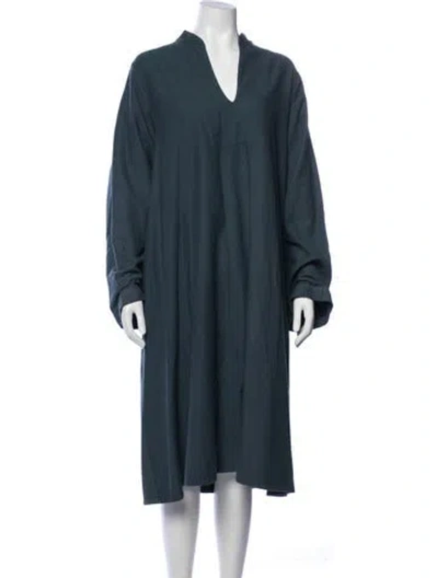 Pre-owned Labo.art V-neck Knee-length Dress In Blue