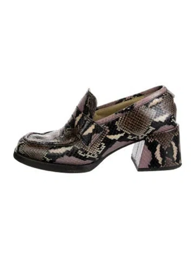 Pre-owned Labucq Leather Animal Print Pumps In Multicolor
