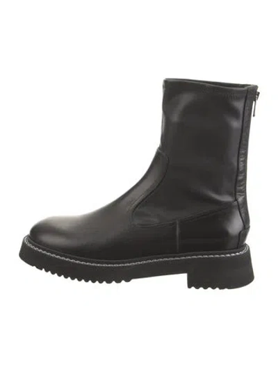 Pre-owned Labucq Leather Boots In Black