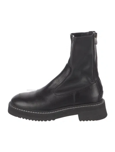 Pre-owned Labucq Leather Boots In Black
