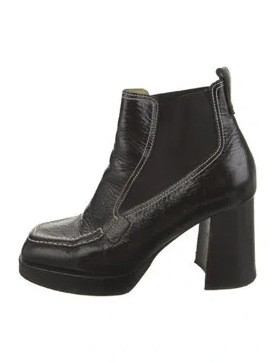 Pre-owned Labucq Leather Chelsea Boots In Black
