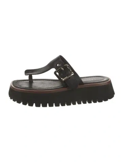 Pre-owned Labucq Leather Flip Flops In Black