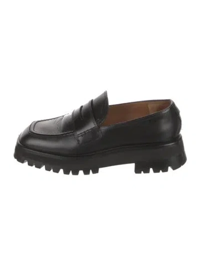Pre-owned Labucq Leather Loafers In Black