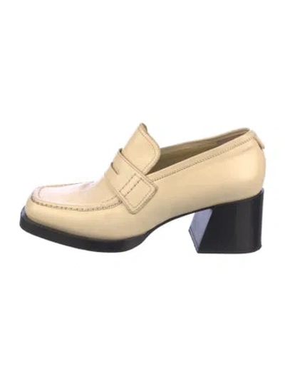 Pre-owned Labucq Leather Loafers In Neutral