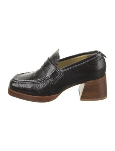 Pre-owned Labucq Leather Pumps In Black