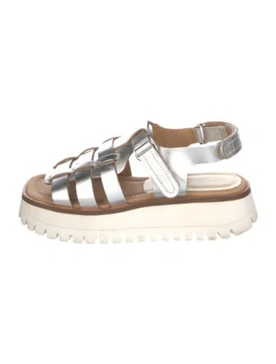 Pre-owned Labucq Leather Sandals In Metallic/silver