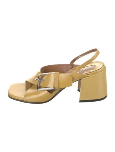Pre-owned Labucq Leather Sandals In Neutral