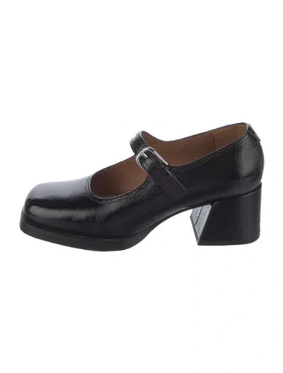 Pre-owned Labucq Patent Leather Pumps In Blue