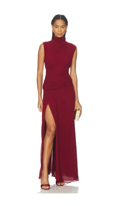 L'academie Amouage Gown In Wine