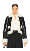 L'academie By Marianna Corsica Faux Sherpa Jacket In É»‘è‰² & Ç±³é»„è‰²