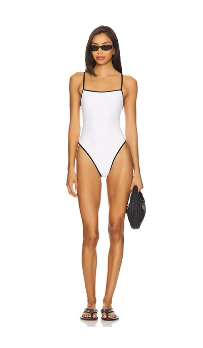 L'academie By Marianna Jolie One Piece