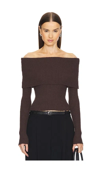 L'academie By Marianna Namir Off Shoulder Sweater In 초콜렛 브라운