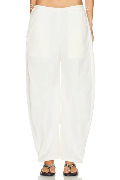 L'academie Kiko Pant In White