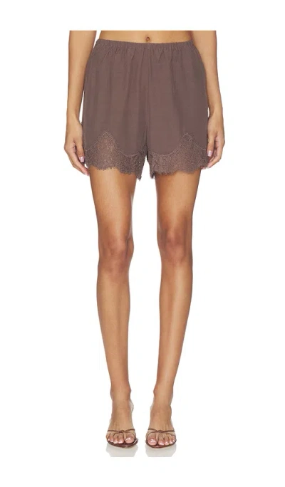 L'academie Lilah Short In Brown