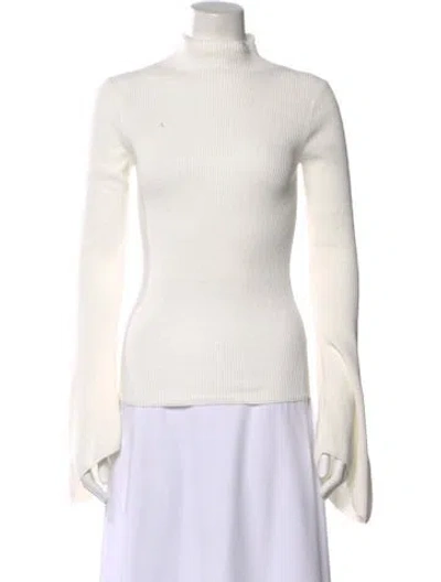 Pre-owned L'academie Turtleneck Sweater In White