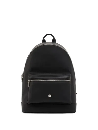 Lacoste Logo-plaque Zip-fastening Backpack In Black