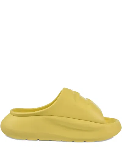 Lacoste Serve 3.0 Slides In Yellow