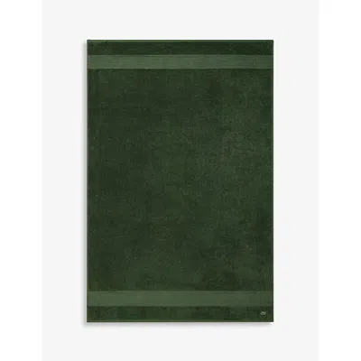 Lacoste Le Croco Logo-embroidered Organic Cotton Guest Towel 40cm X 60cm In Vert