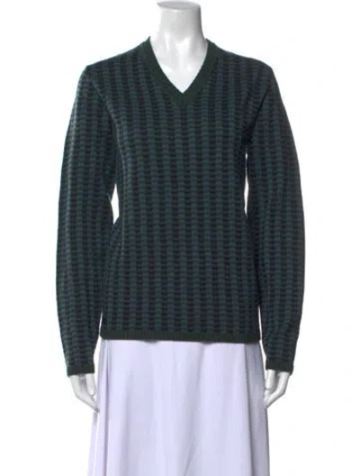 Pre-owned Lacoste Virgin Wool Patterned Sweater In Green