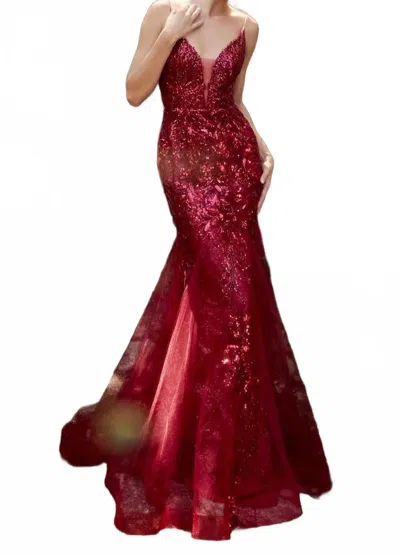 Ladivine Plunging V-neckline Trumpet Gown In Burgundy In Red