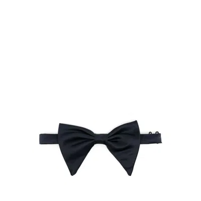 LADY ANNE SILK TIES & PAPILLON