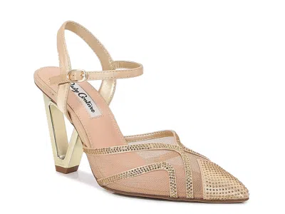 Lady Couture Gala Pump In Gold