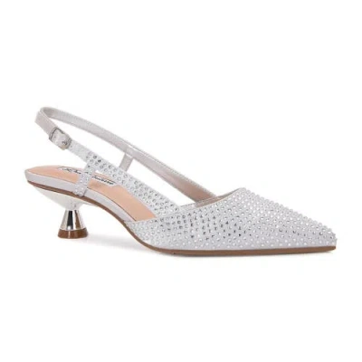 Lady Couture Kathy, Kitten Heel Slingback In Silver