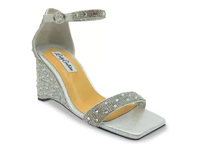 Lady Couture Kloe Wedge Sandal In Silver