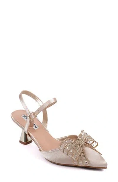Lady Couture Leslie Pointed Toe Pump In Gold