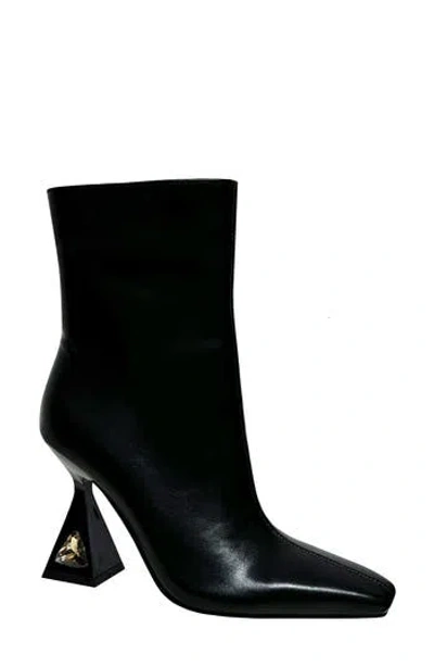 Lady Couture Molly Bootie In Black