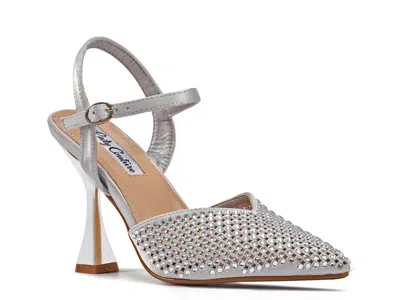 Lady Couture Tango Pump In Metallic