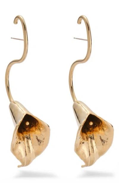 Lady Grey Calla Lily Drop Earrings In Gold