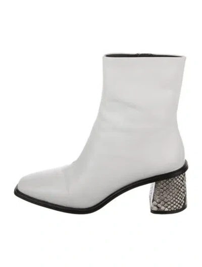 Pre-owned Lafayette 148 Leather Boots In White