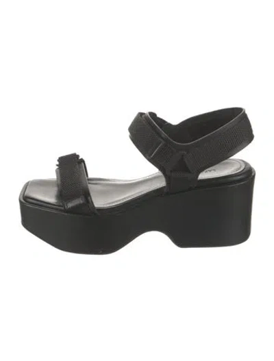 Pre-owned Lafayette 148 Leather Sandals In Black