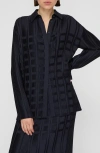 Lafayette 148 Basketweave Pleated Button-front Shirt In Black
