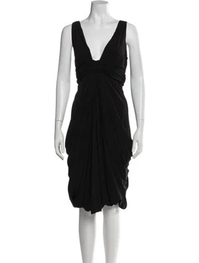 Pre-owned Lafayette 148 V-neck Knee-length Dress In Black