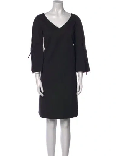 Pre-owned Lafayette 148 V-neck Knee-length Dress In Black