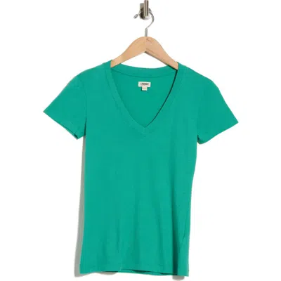 L'agence Becca V-neck T-shirt In Green
