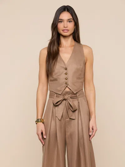 L'agence Jianna Short Vest In Barley In Brown