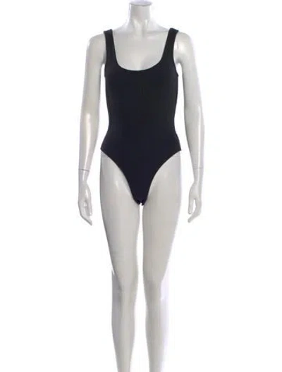 Pre-owned L'agence Scoop Neck Sleeveless Bodysuit In Black