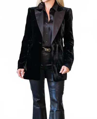 L'agence Sheila Structured Tux Blazer In Black